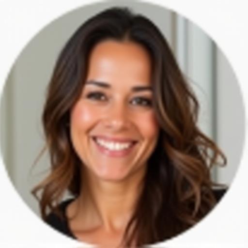 Isabella Fernández, Directora Creativa
